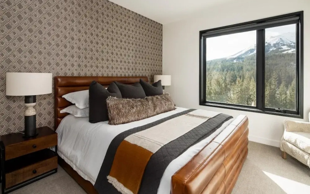 Big Sky Lake Lodge