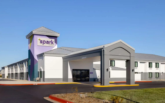 Spark By Hilton Bentonville