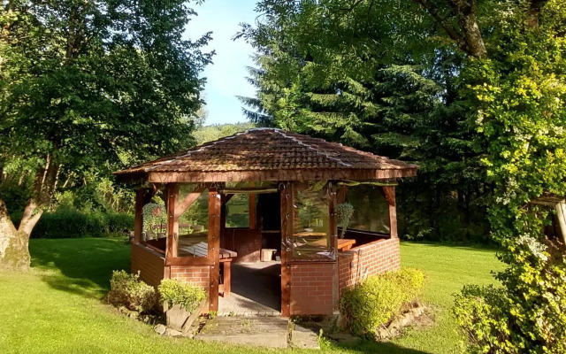 Leśny Dwór Bieszczady