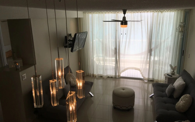 Ocean View Gorgeous 1 Bedroom Apt
