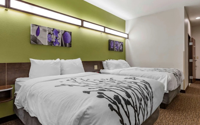 Microtel Inn & Suites by Wyndham Kalamazoo