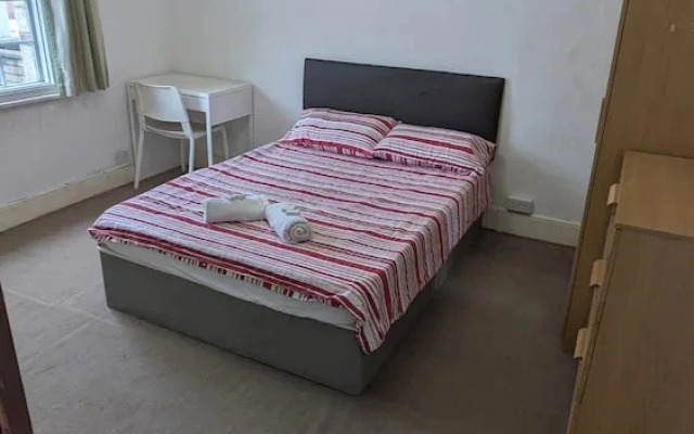 Cozy Home In Zone 2