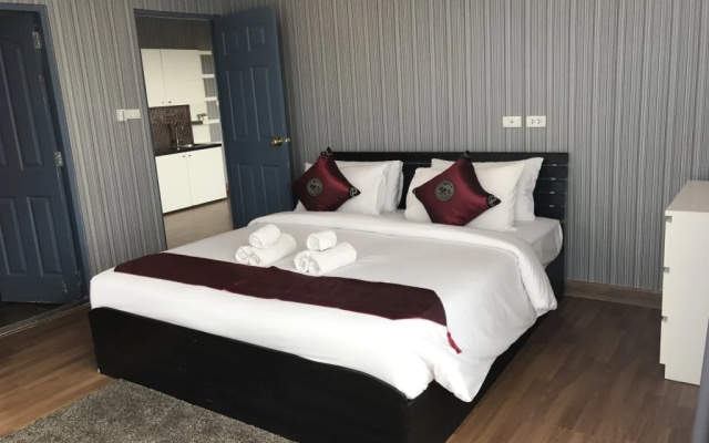 @Baan Bangsare Resotel