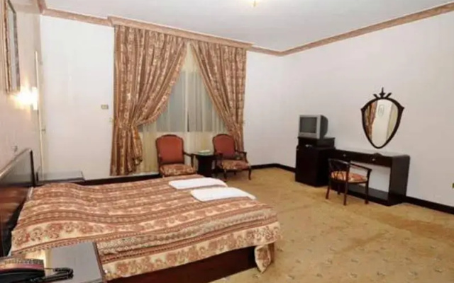 Oyo 249 Al Yamama Palace Al Salam