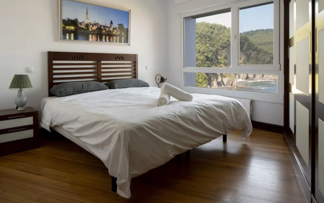 SEAVIEW I apartment by Aston Rentals