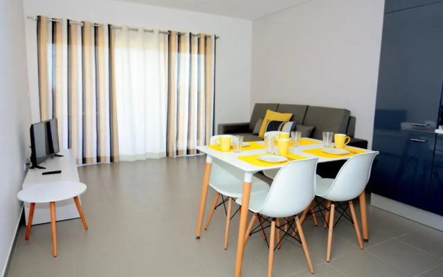 Apartamentos Paraíso Sol da Rocha