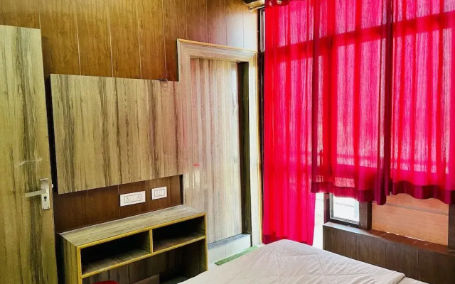 Grand Ganga Resort