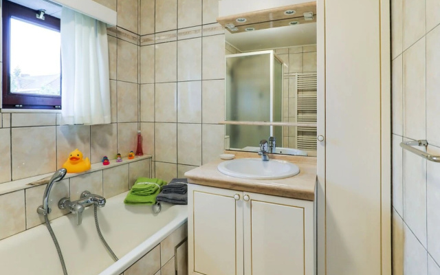 Welcoming Apartment in Borgloon near Forest
