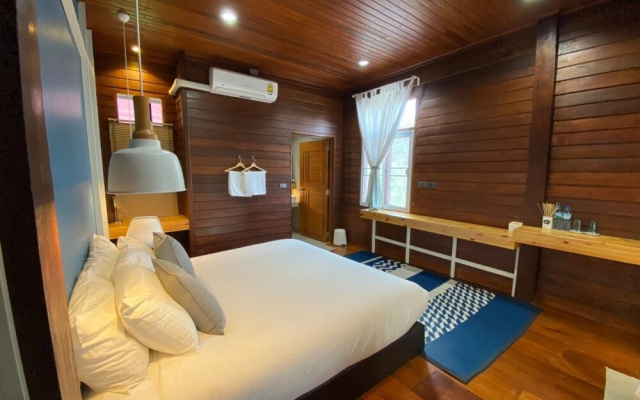 Lux Homestay