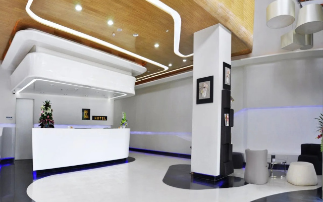 Qingdao Jinfuyue Hotel (Heilongjiang Middle Road Oriental City Branch)
