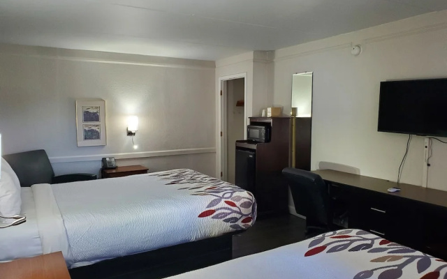 Budget Host Inn- Medical Center