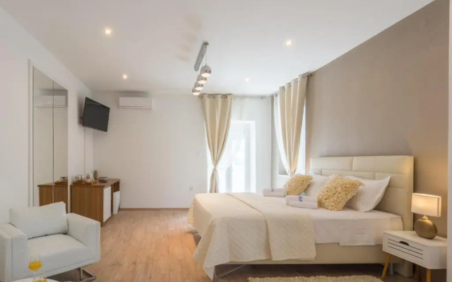 Rooms Sea & Sun with private parking