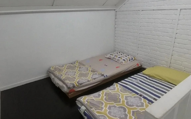 X-Plorer Backpackers - Hostel