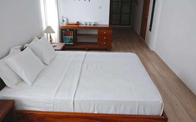 Zephyros Hotel