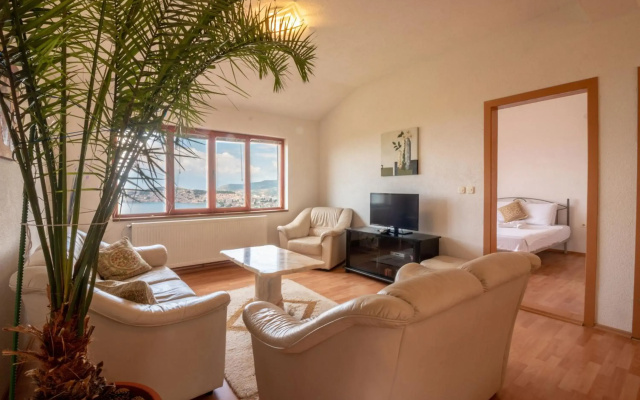 Casa Farmak