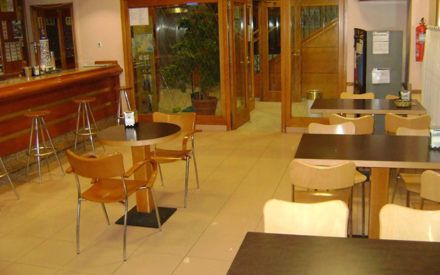 Hotel O Xardín
