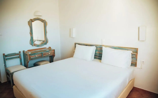 Pounda Resort Paros, a member of Radisson Individuals