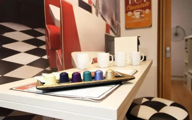 Céntrico Apartamento Estilo Pop-Art by Batuecas