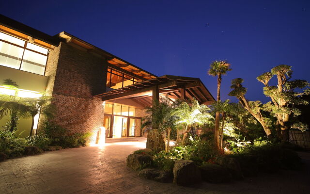 Sankara Hotel & Spa Yakushima Якусима вид на фасад