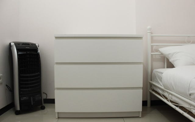 Modern Look 2BR Gateway Pasteur Apartment