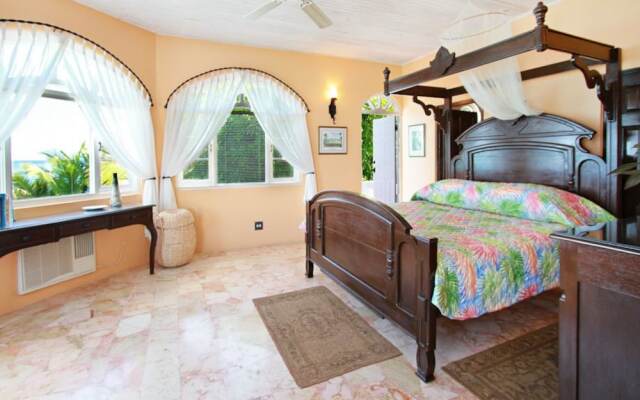 Отель Quadrille, Silver Sands 4BR комната для гостей