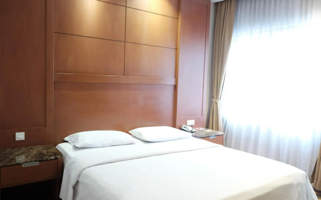 Grand Sakura Hotel