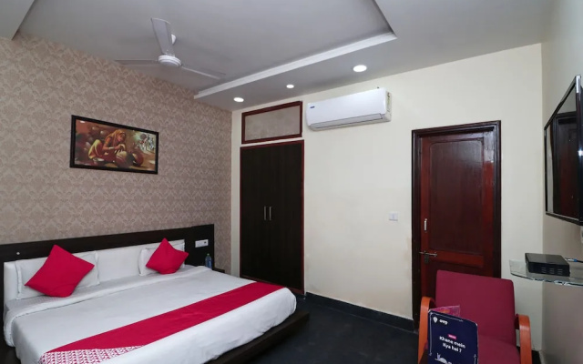 OYO 16499 Hotel Moti Dungri Palace