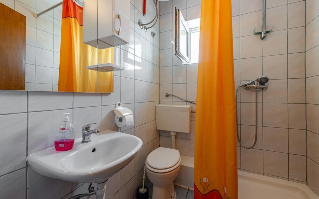 Awesome Apartment in Vir With Wifi and 2 Bedrooms