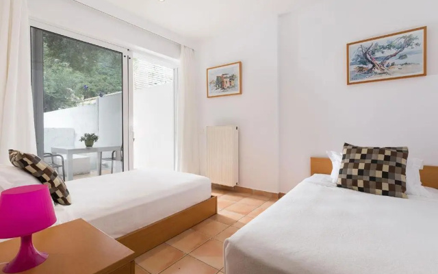 Villa Piedra Del Mar Beachfront by Villa2be