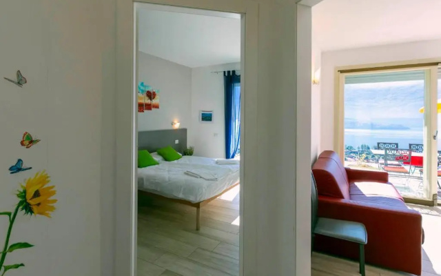 La Collinetta Apartments