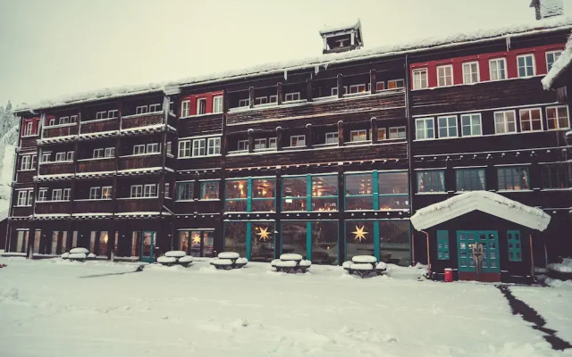 hotelImage