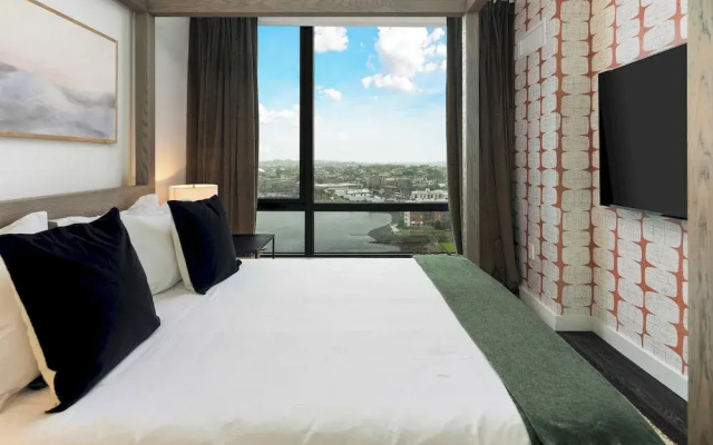 Luxury Apartments by Hyatus Downtown Boston