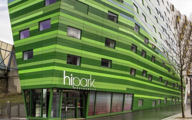 Отель Hipark by Adagio Paris La Villette вид на фасад