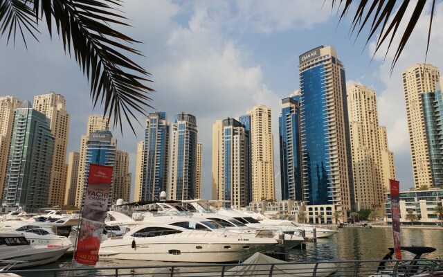 Superb place 180 degrees marina sea view 2