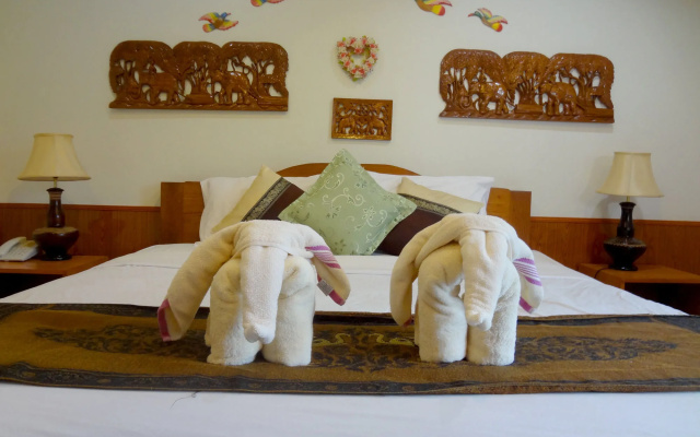 Ngamta Hotel