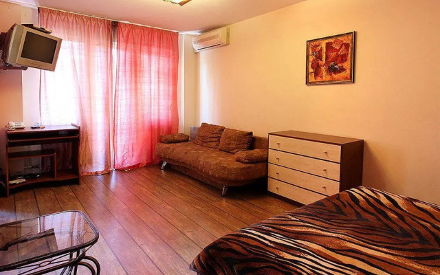 Apartment on Lesi Ukrainki Boulevard