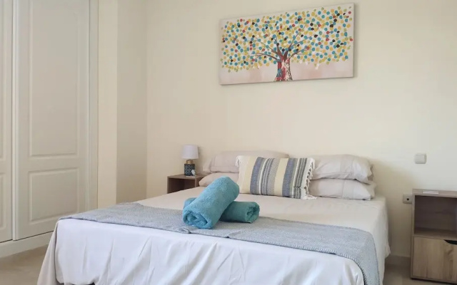 2 Bedroom 2 Bedroom Apartment With Swimming Pool