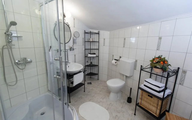 House VILA LJILJA