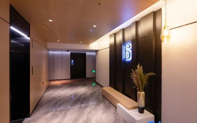 ZMAX Manxi Hotel (Shijiazhuang Yuhua Wanda Plaza Century Park Branch)