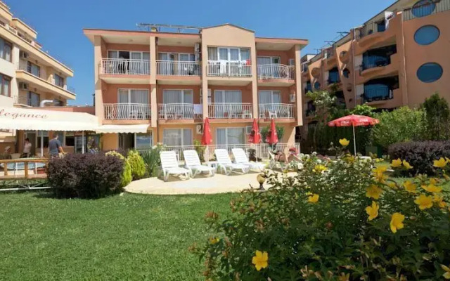 Elegance Family Hotel