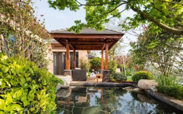 Gudian Banshan Hot Spring Hotel
