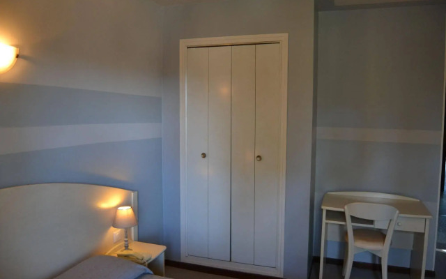 Hôtel Cyrnea