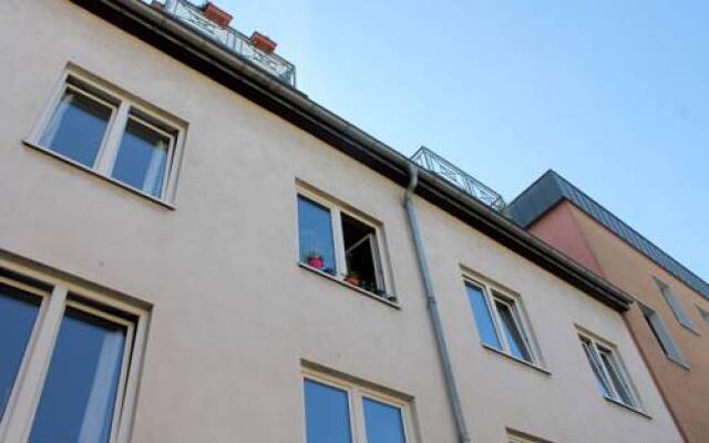 Отель A-partment Schokoladenmuseum Германия, Кёльн - отзывы, цены и фото номеров - забронировать отель A-partment Schokoladenmuseum онлайн вид на фасад