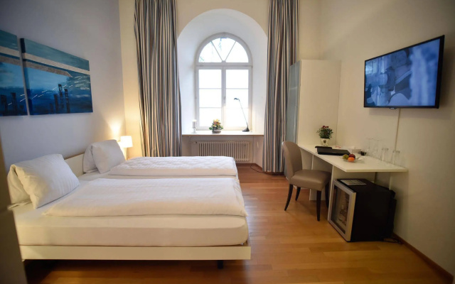 Schloss Hotel Wartensee