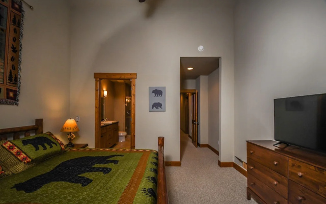Big Sky 4 Bedroom Townhome