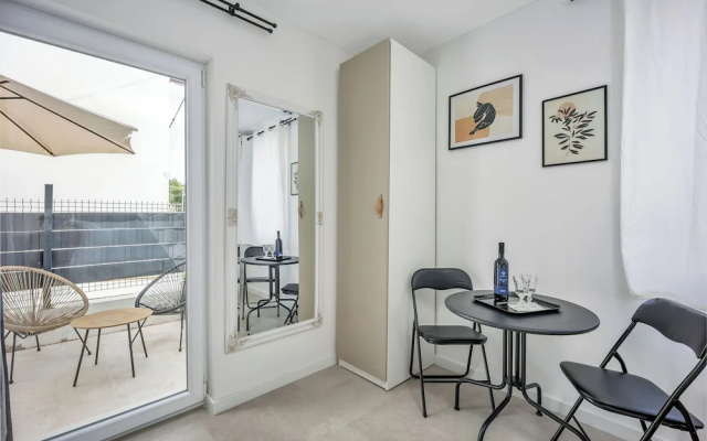 Studio apartments Yucca 2min to the sea