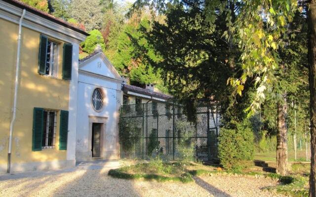 Отель B&B Il Merlo вид на фасад