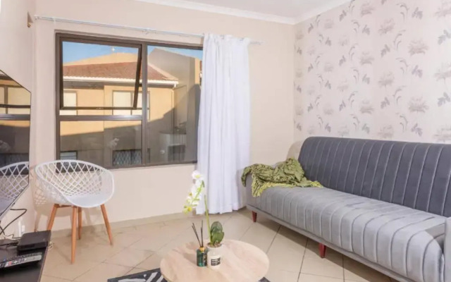 Sun n Surf Sunny and spotless 1 bedroom apartment