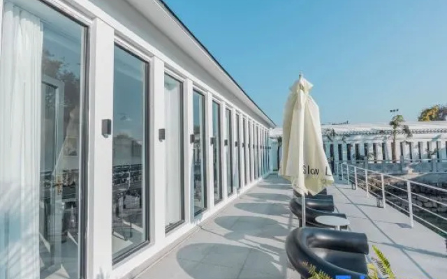 XiyuSlow life B&B