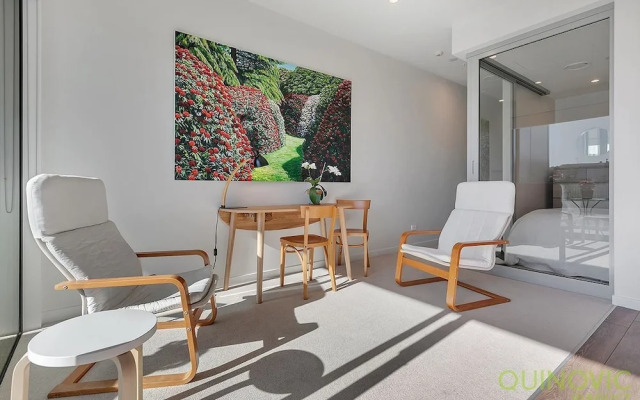 QV Stunning Apartment in New Market - 832
